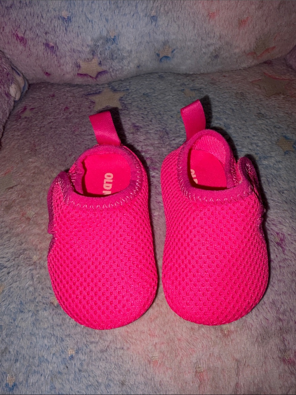 Old Navy Hot Pink Mesh Baby Slip-On Shoes